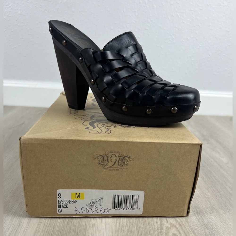 VTG NINE WEST Evergreen Black Leather Wood Block Mule Clogs Heels Y2K Boho NEW 9